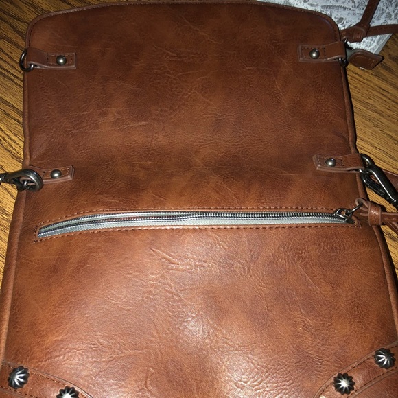 Miss me crossbody - Picture 4 of 6